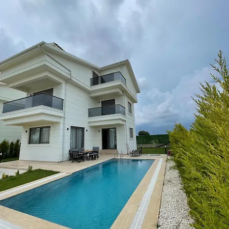 Serenity Garden 12 Villa *