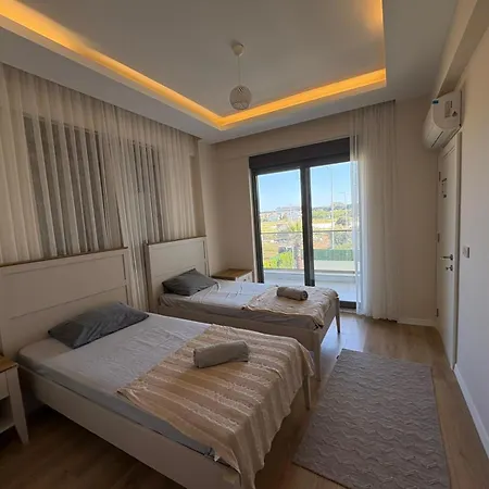 Serenity Garden 12 וילה *