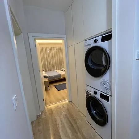 Serenity Garden 12 * באלאק