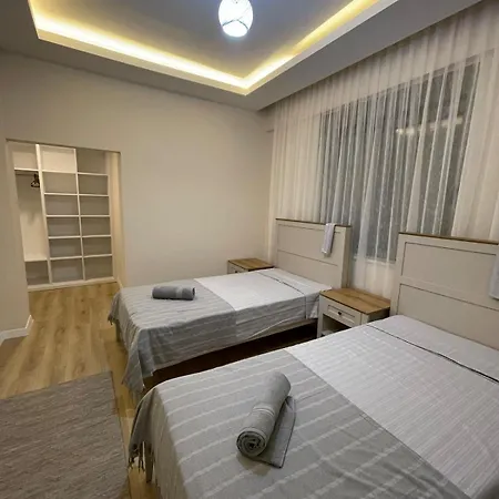 וילה Serenity Garden 12